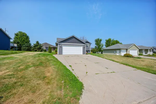 407 N 9th ST, Goodhue, MN 55027
