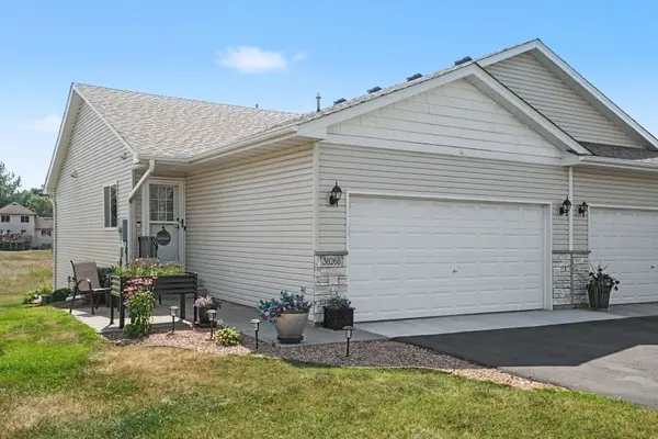38268 Explorer CIR, North Branch, MN 55056