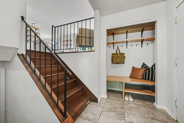 6804 Forestview LN N, Maple Grove, MN 55369