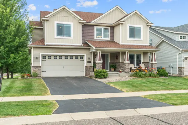 950 Drew DR, Woodbury, MN 55129