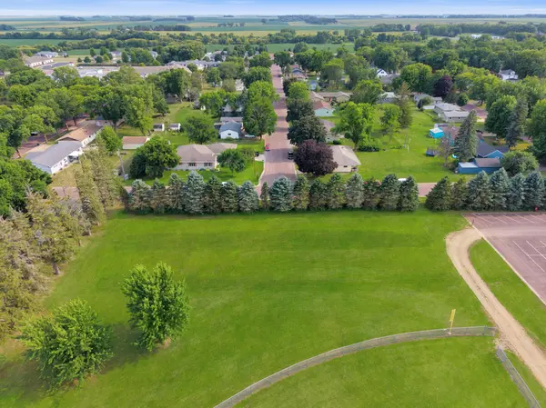410 Elm ST, Tracy, MN 56175