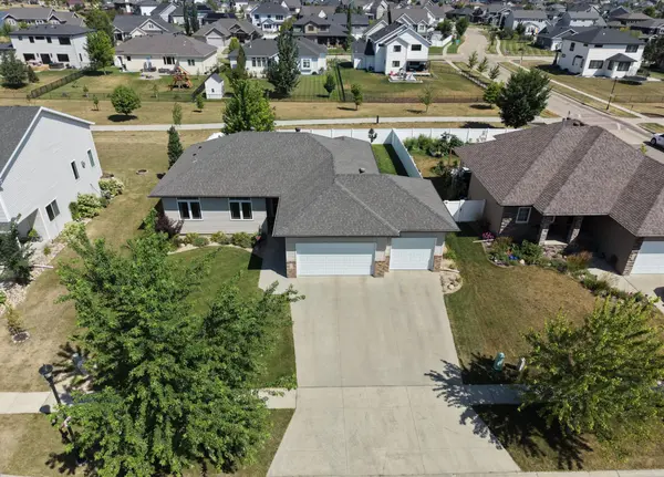 168 30th AVE E, West Fargo, ND 58078