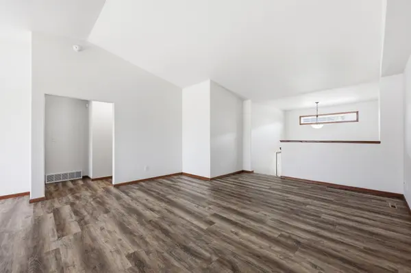 1224 S Beach WAY, West Fargo, ND 58078