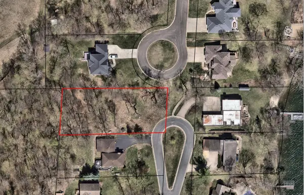25504 Willow LN, New Prague, MN 56071