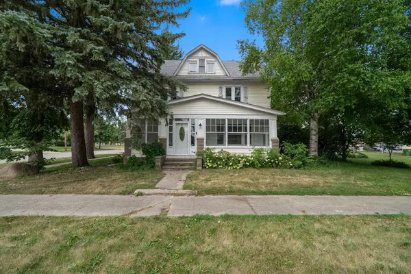 224 2nd AVE SE, Pipestone, MN 56164