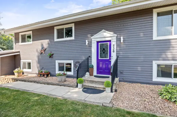 536 4th ST N, Winsted, MN 55395