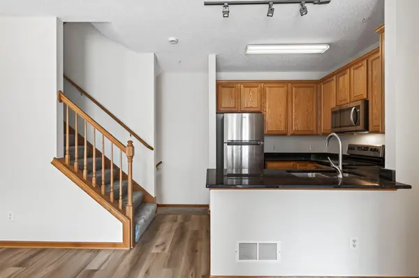 6581 Olive LN N, Maple Grove, MN 55311