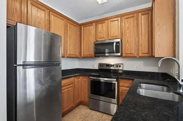 6581 Olive LN N, Maple Grove, MN 55311
