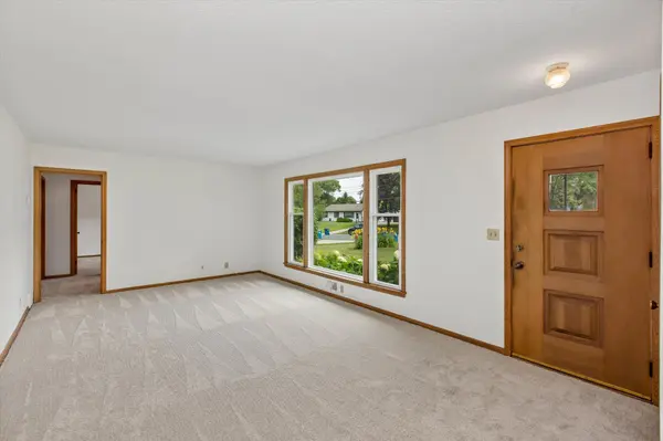 9908 Humboldt AVE S, Bloomington, MN 55431