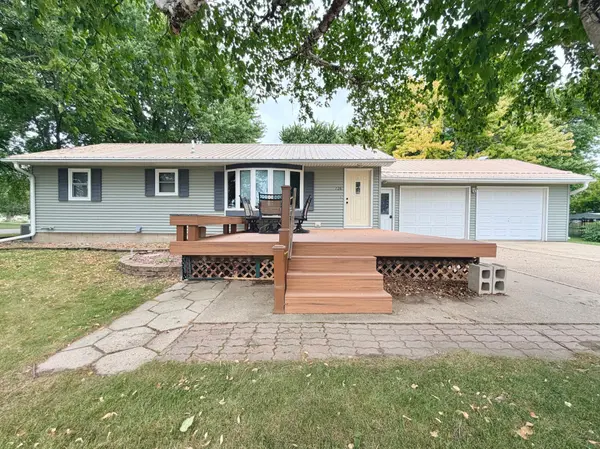 726 5th AVE, Brewster, MN 56119
