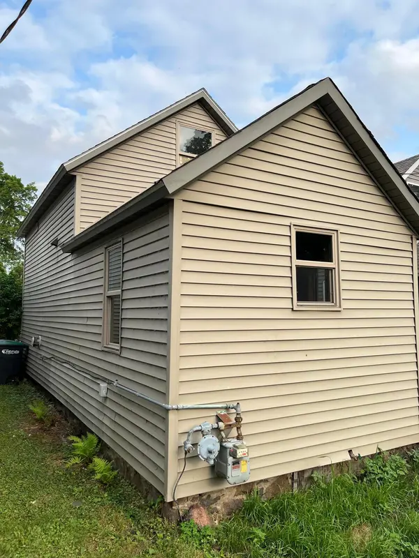 607 3rd ST NE, Little Falls, MN 56345