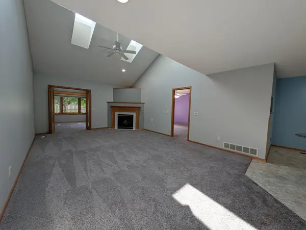 2628 Viola Heights DR NE, Rochester, MN 55906