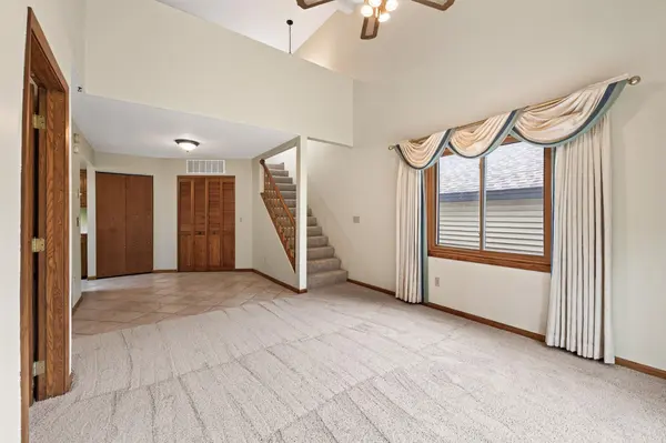 548 Auburn PL NW #A, Elk River, MN 55330