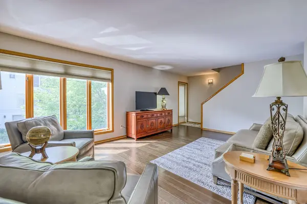 921 / 923 Dartmouth PL SE, Minneapolis, MN 55414