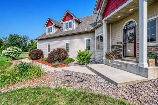 6502 Sunset TRL, Greenfield, MN 55357