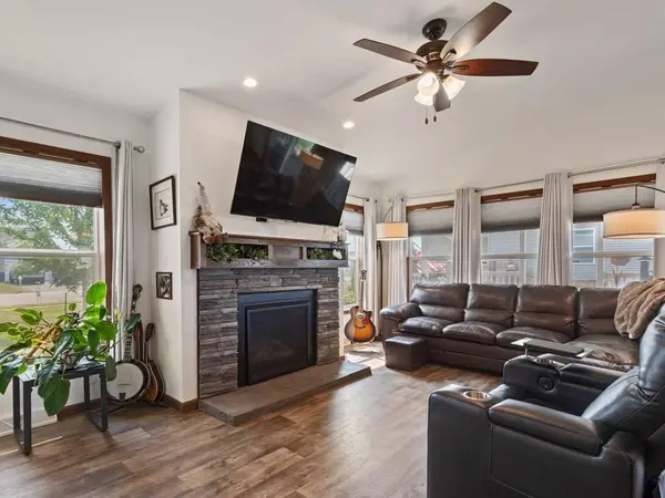537 Elm ST N, Kimball, MN 55353