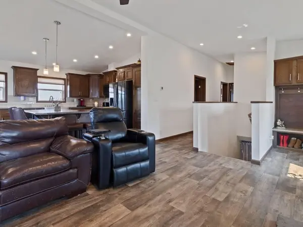 537 Elm ST N, Kimball, MN 55353
