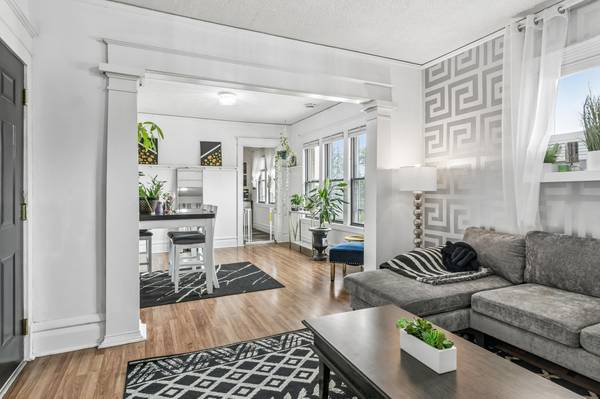 393 Geranium AVE E, Saint Paul, MN 55130