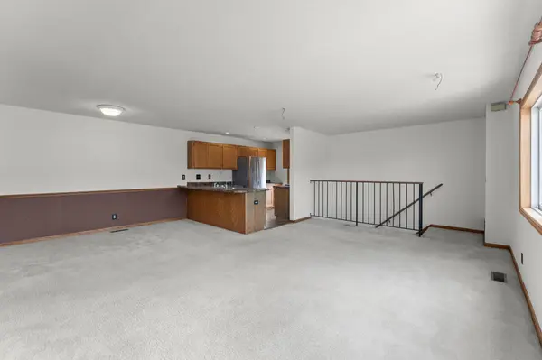 13981 60th Street CT N #206, Stillwater, MN 55082