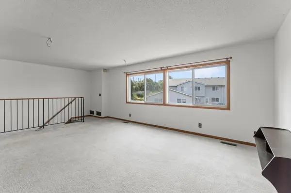 13981 60th Street CT N #206, Stillwater, MN 55082