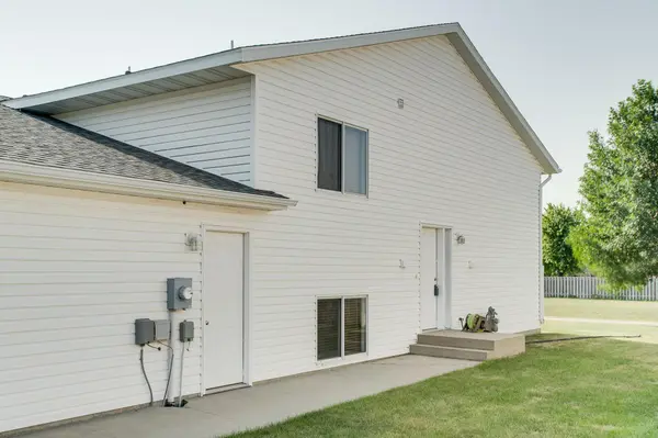 1901 41st AVE S, Moorhead, MN 56560