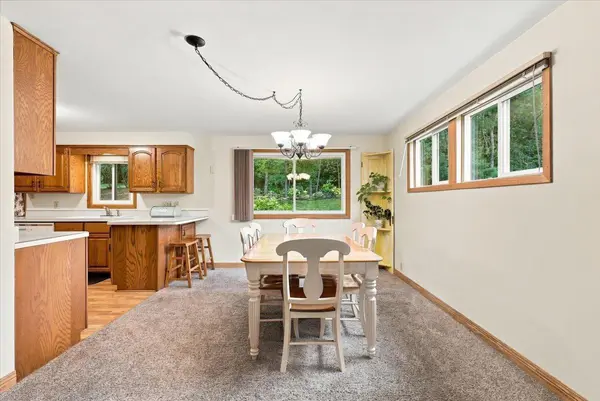 942 Morgan RD, River Falls, WI 54022