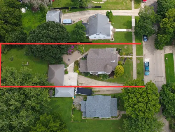 415 E 4th ST, Albert Lea, MN 56007