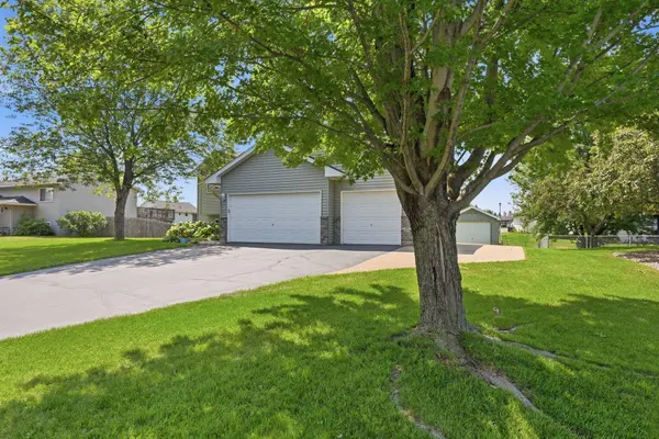 6260 142nd LN NW, Ramsey, MN 55303