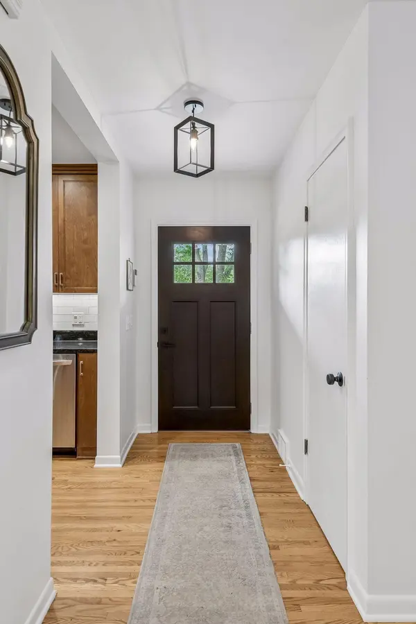 2349 Texas AVE S, Saint Louis Park, MN 55426