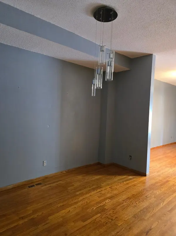 565 State ST #5, Saint Paul, MN 55107