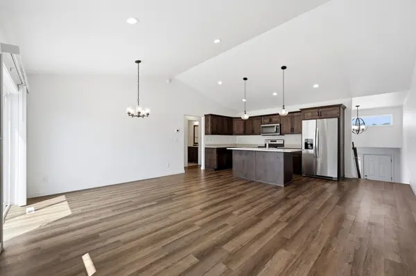 303B Torontos CT, Hillsboro, ND 58045
