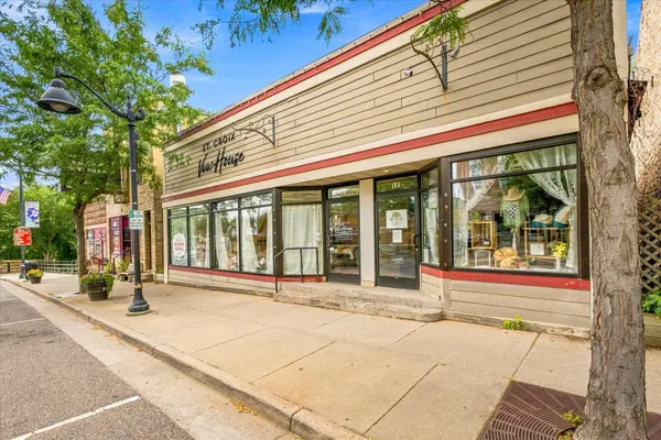 111 & 113 Cascade ST N, Osceola, WI 54020