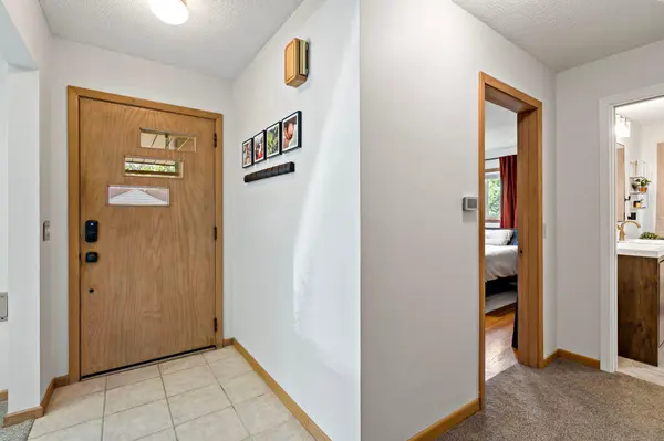 3200 Armour TER, Saint Anthony, MN 55418