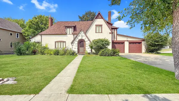 829 3rd AVE, Madison, MN 56256