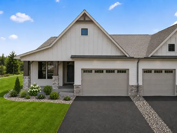 19 Palomino CT, Hudson, WI 54016