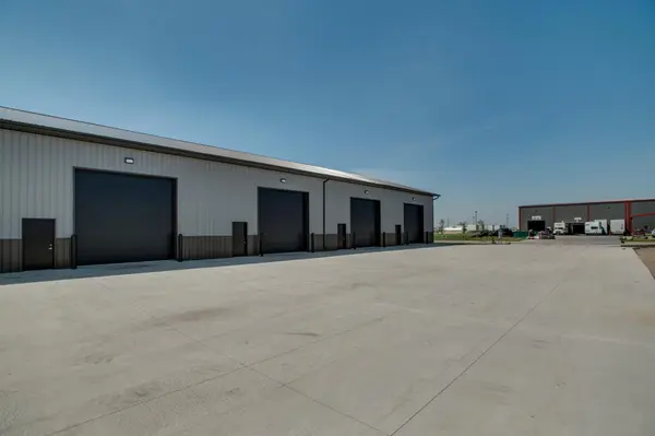 5598 13th AVE N, Fargo, ND 58102