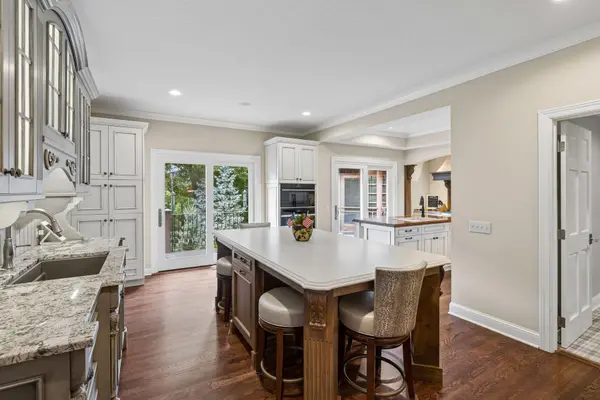 475 Highcroft RD, Wayzata, MN 55391