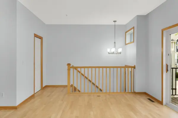 15558 Eagle Ridge RD #1305, Apple Valley, MN 55124