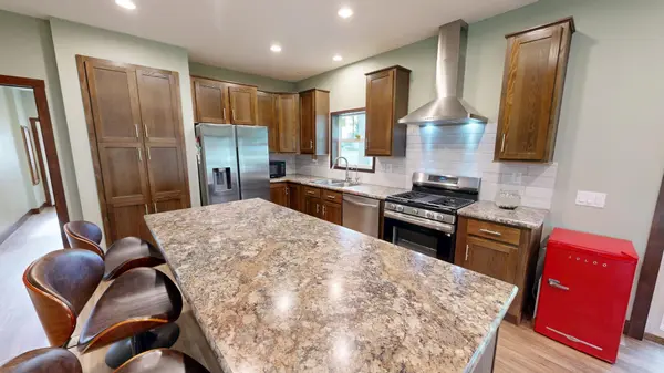 209 Farmdale AVE, Lake Lillian, MN 56253