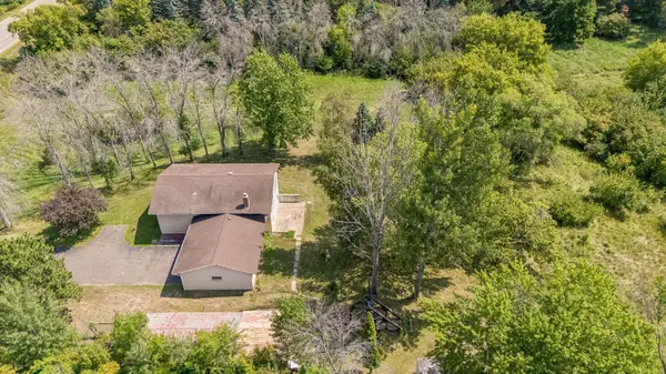 7555 120th ST N, Grant, MN 55038