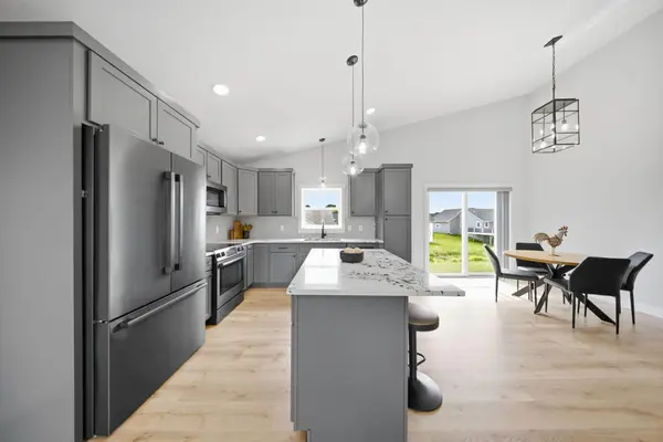 2578 Meadows DR, River Falls, WI 54022