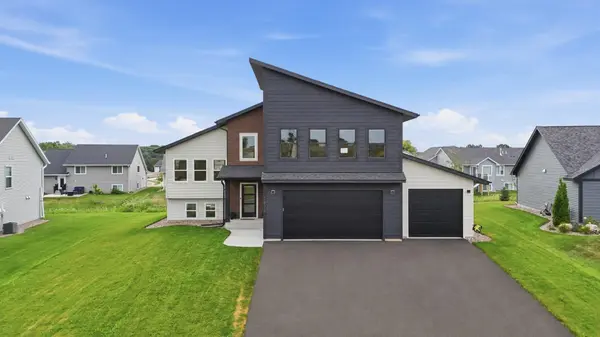 2578 Meadows DR, River Falls, WI 54022
