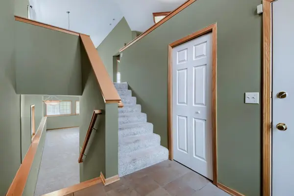10264 Country Club Alcove, Woodbury, MN 55129