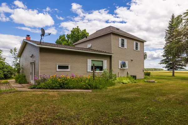 12657 81st ST NE, Edinburg, ND 58227