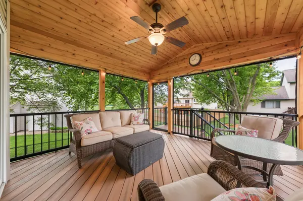 9039 Vickors XING, Brooklyn Park, MN 55443