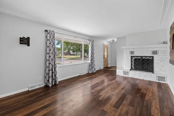 504 4th AVE S, Princeton, MN 55371