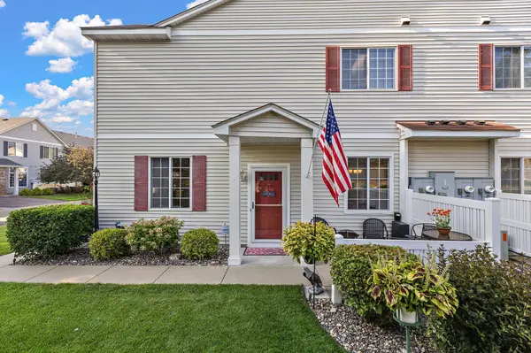 13049 Europa Trail WAY N #D, Hugo, MN 55038