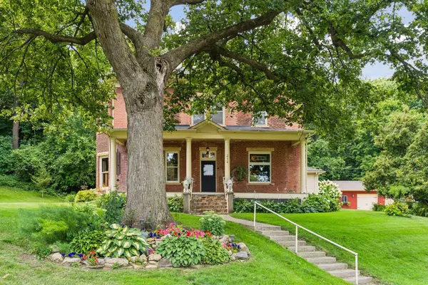212 N 6th ST, Henderson, MN 56044
