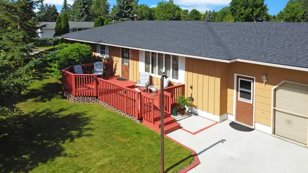 113 Circle DR, Thief River Falls, MN 56701