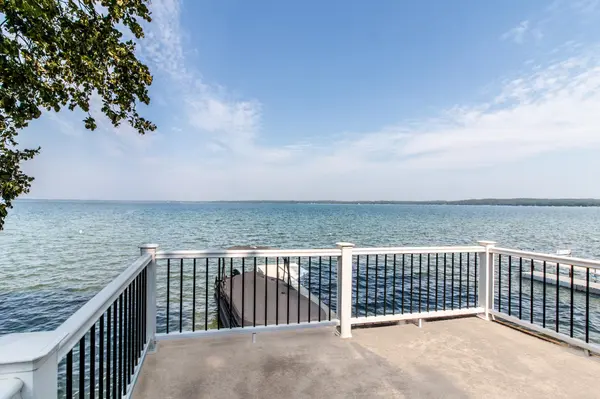 13482 Indian Beach RD, Spicer, MN 56288